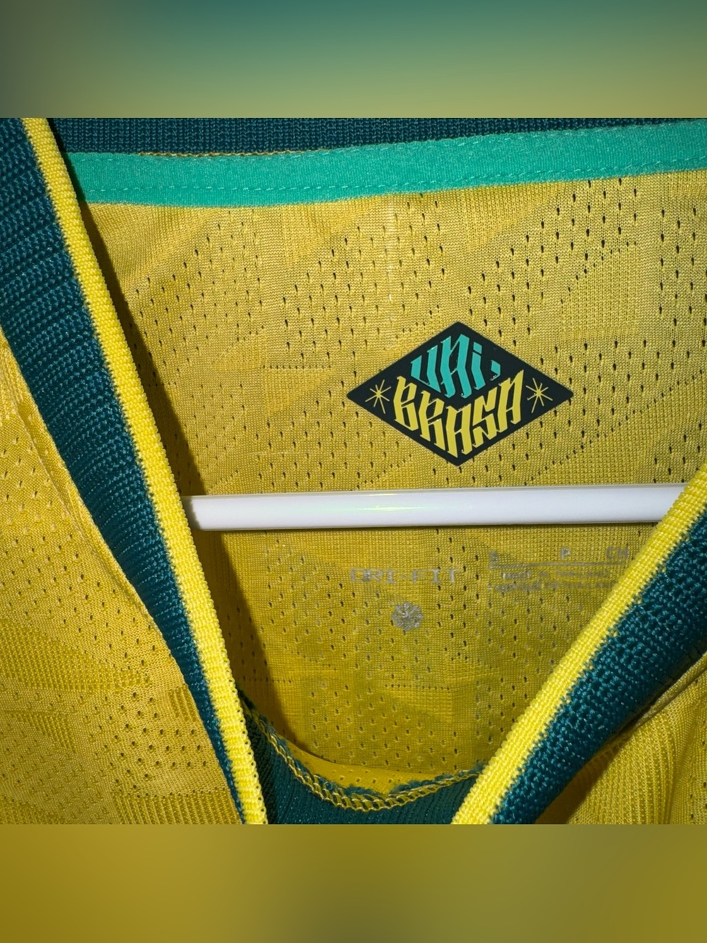 Nike Brazil 2026 #10 Neymar Jr Men’s Home Soccer Jersey 🆕 - Picture 6 of 8
